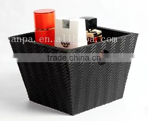China Supplier Fancy Square Plastic Cloth Basket/Sundry Storage Basket