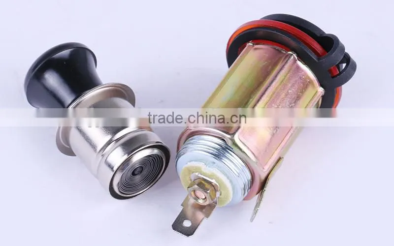 Portable car charger ,h0tmd 12v male car cigarette lighter plug on off switch for sale