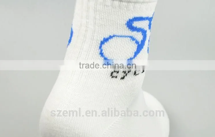 2015 mens fashion sport casual style combed cotton men socks