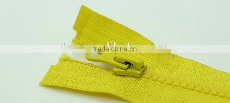 #5 Open End Plastic Zippers, zips