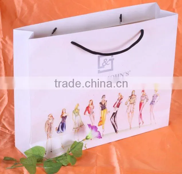 2015 Low cost & fashion paper bag printing