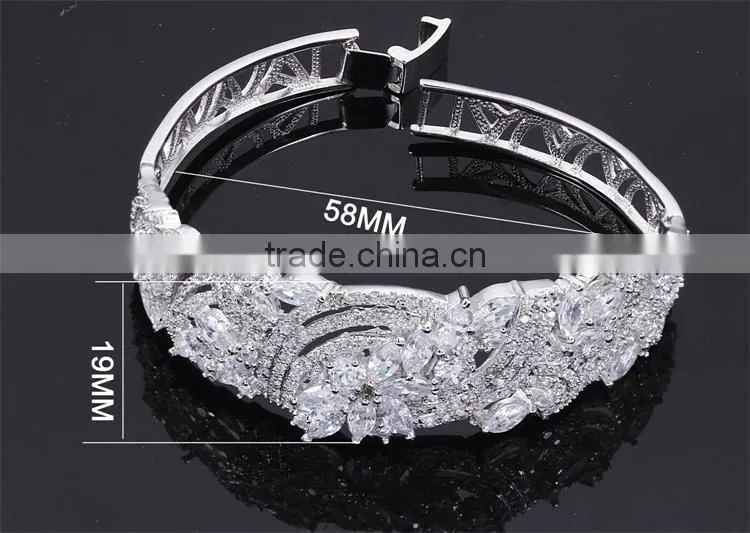 New Model China Wholesale Rhodium Plated Cubic Zirconia Bridal Indian Jewelry Set