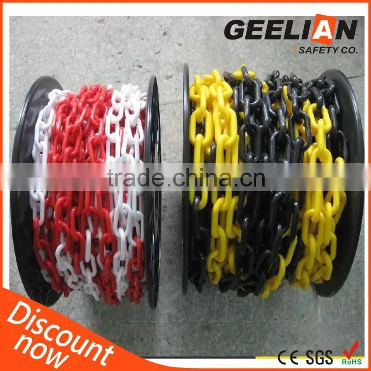 6mm 8mm 10mm Oval / Round Coated Plastic Road Cone Chain For Sale