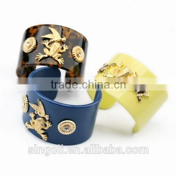 Baroque style bracelet inlay drill fluore bright color mixed bird frog flower bracelet personalized bracelet grotesque jewelry