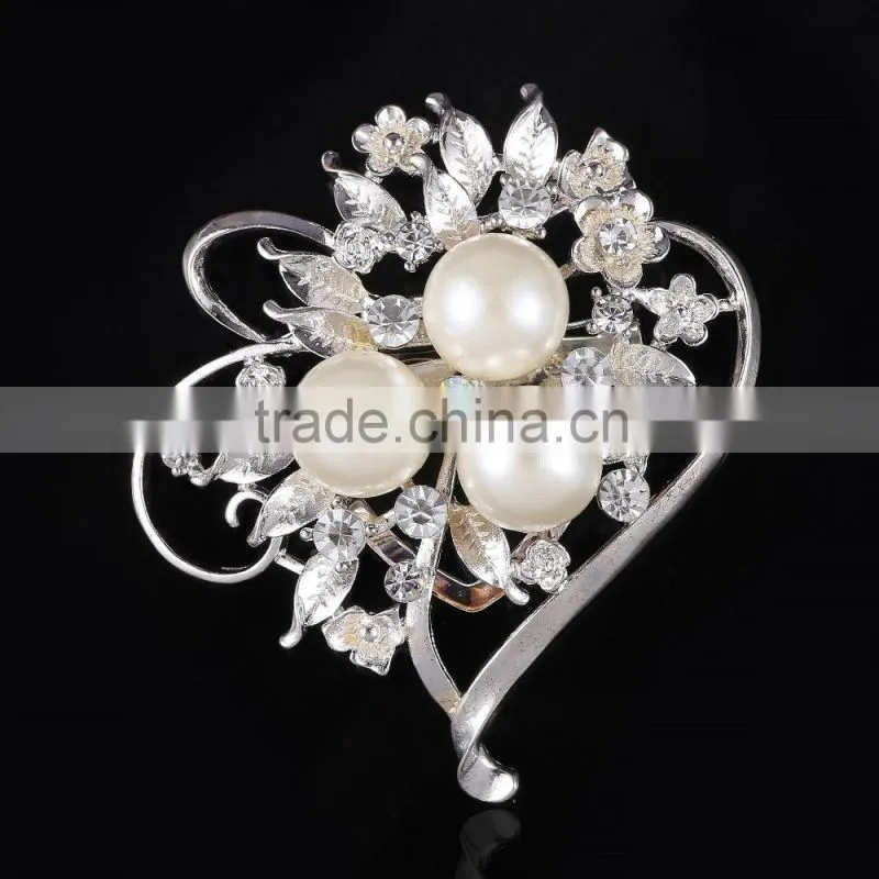 Three Pearls Rhinestone Brooch Pins,Cappa Rhinestone Buckle