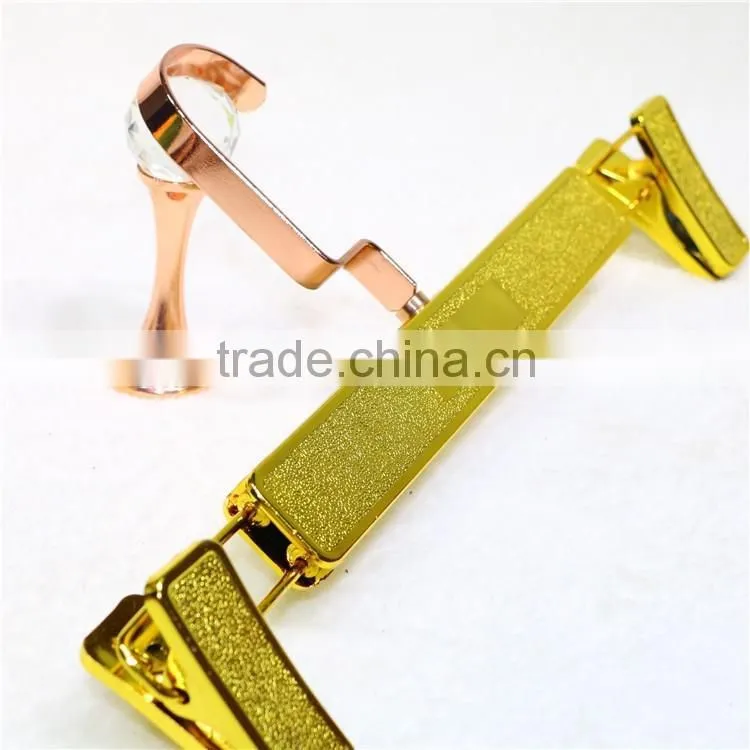 Luxury thin plastic adult hanger for pants display