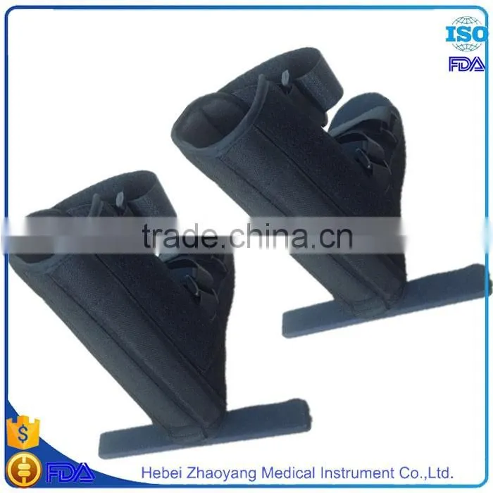 Postoperative foot shoe for cure the spraining and injury