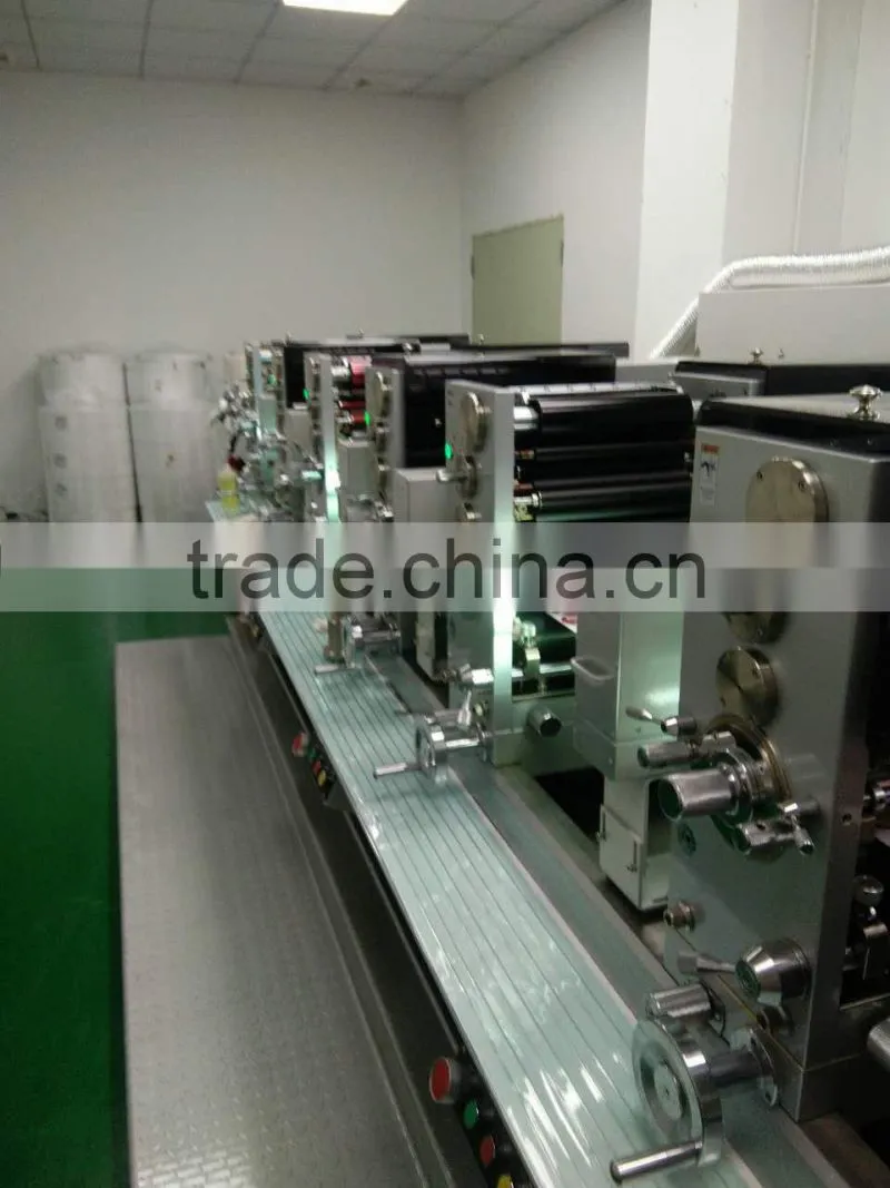 Custom Self Adhesive Printing Sticker Label