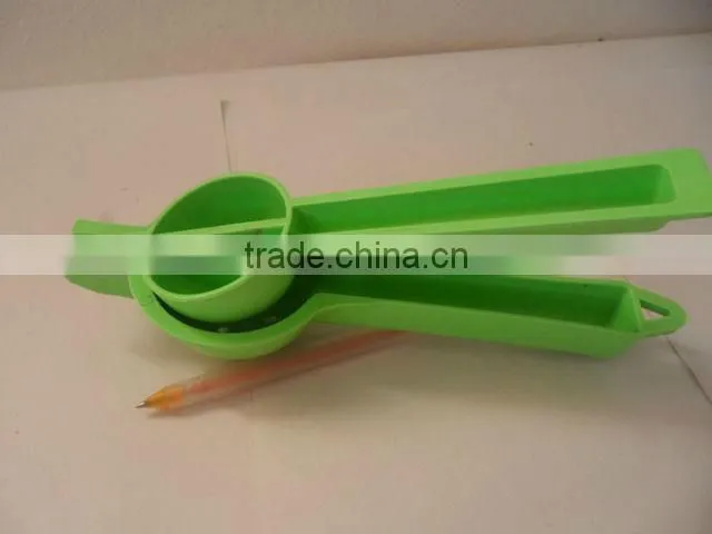 plastic lemo squeezer,orange squeezer