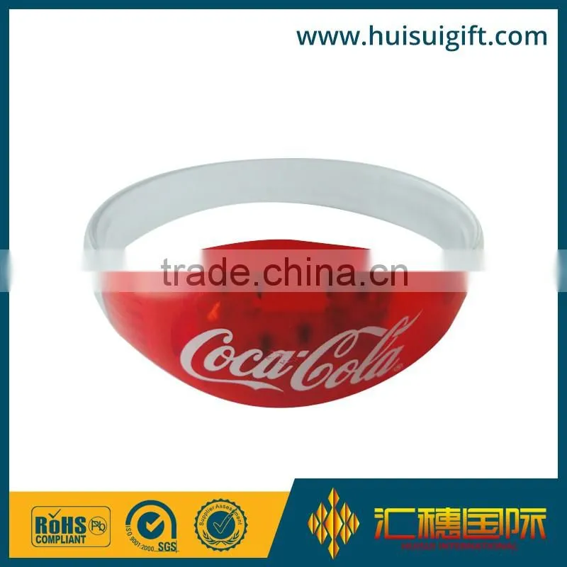 Cheap custom design gleamy silicone custom bracelet