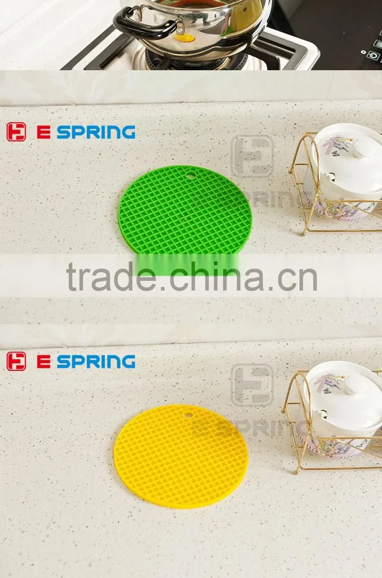 High quality Silicone hot pad/heat resistant silicone mat/silicone coaster