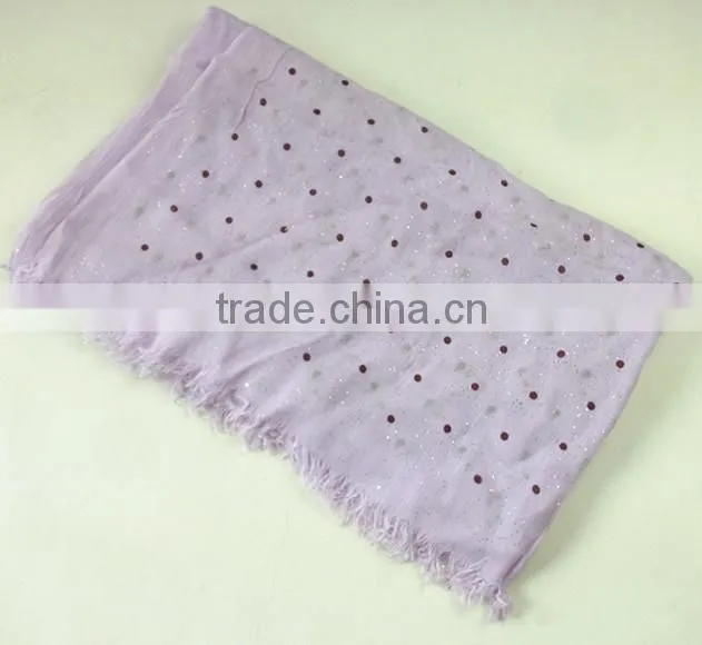 2015 100%polyester pretty design glittering scarf