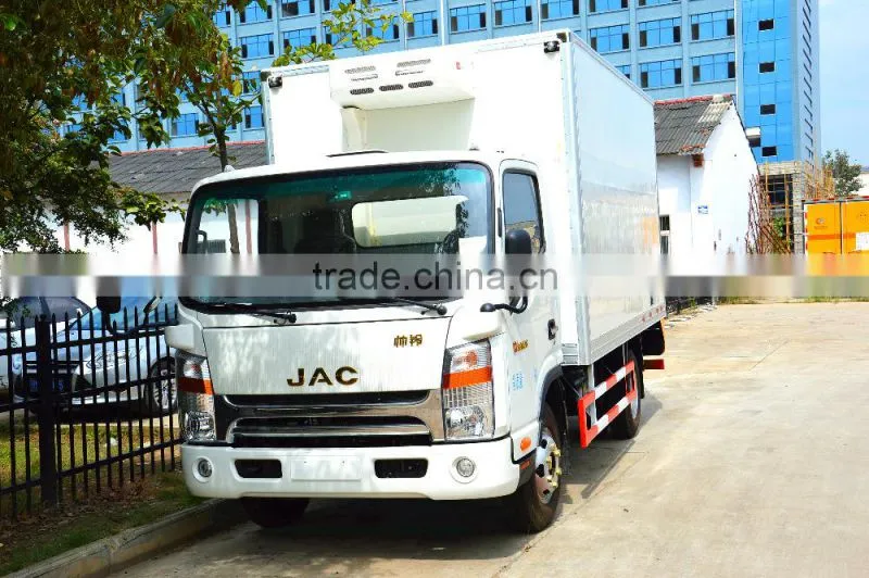 JAC small 5Ton meat hook refrigerated truck