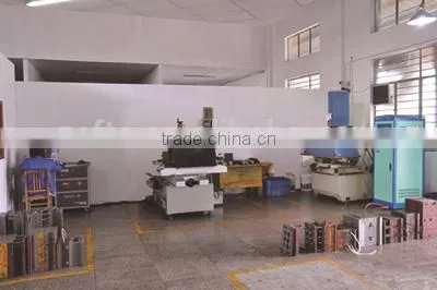 Aluminum silver collar for aroma glass bottle