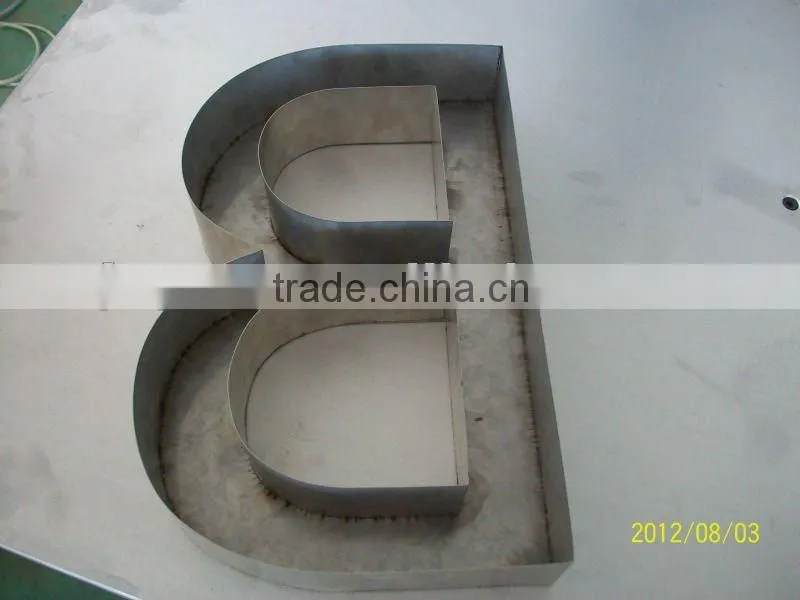Available to Advertising CNC Laser Spot Welding Machine