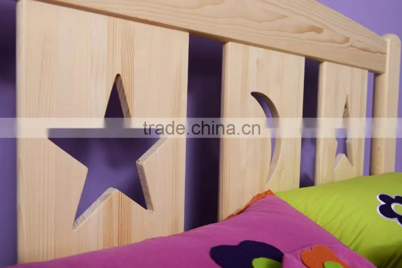 Girl Modern Bedroom Furniture in Pine Wood, Natural Color