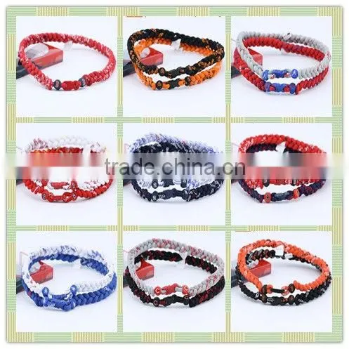 sports team philadelphia phillies three rope necklace