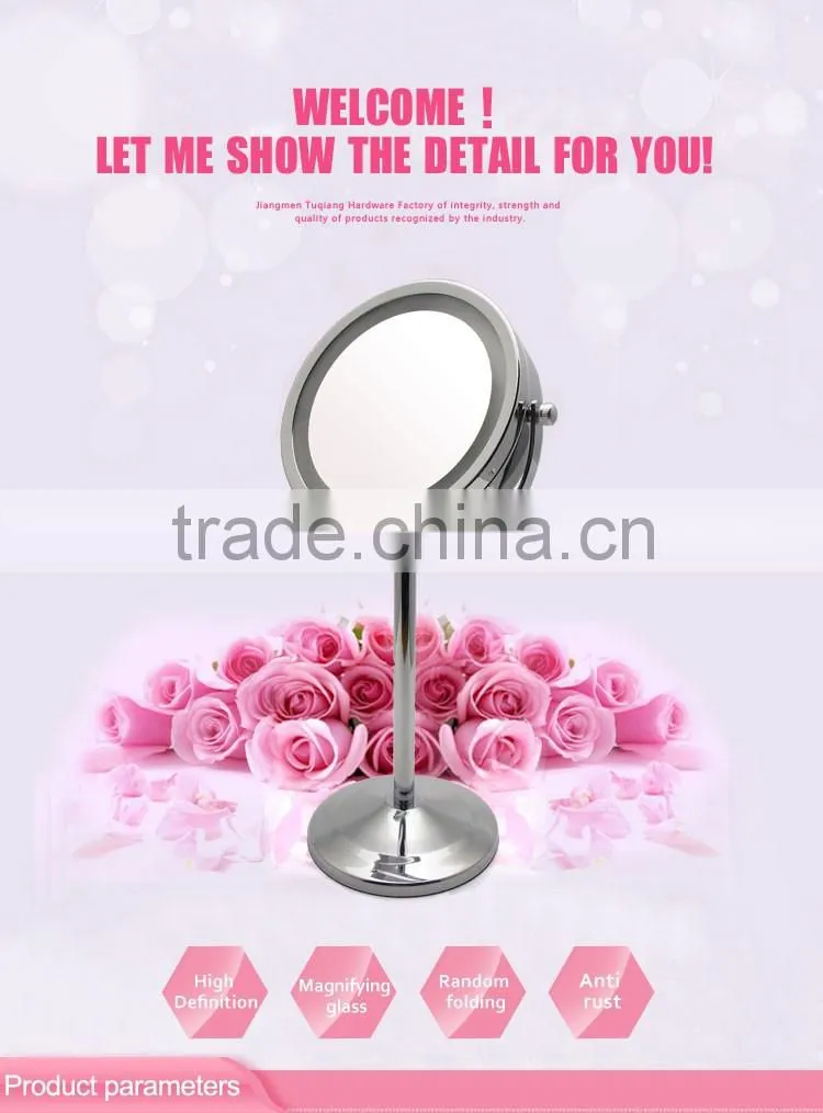 Two sided shaving miror with light