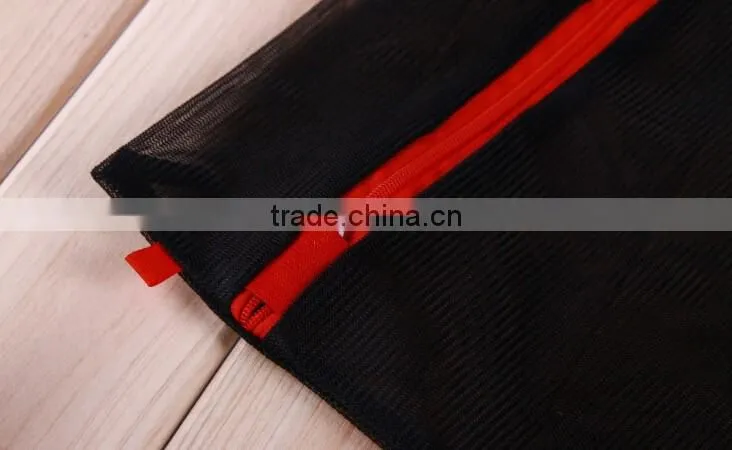 YIWU RODA 100%polyester embroidery black durable laundry bag