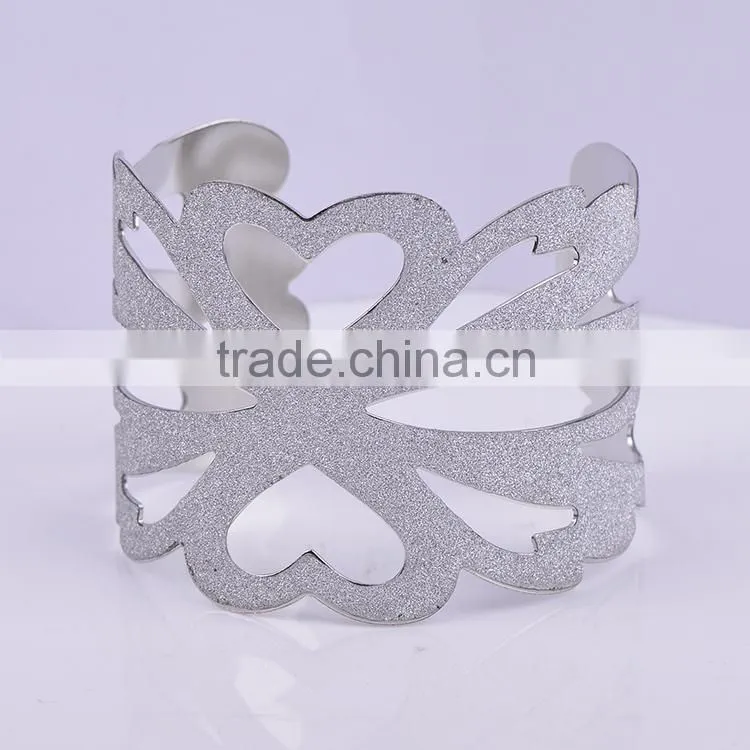 Free sample Factory wholoesale 2016 gold palm cuff bangle