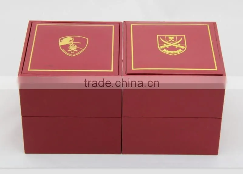 High quality square packaging box with custom gold stamping Logo and soft pad