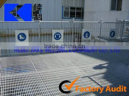 Steel grating machine
