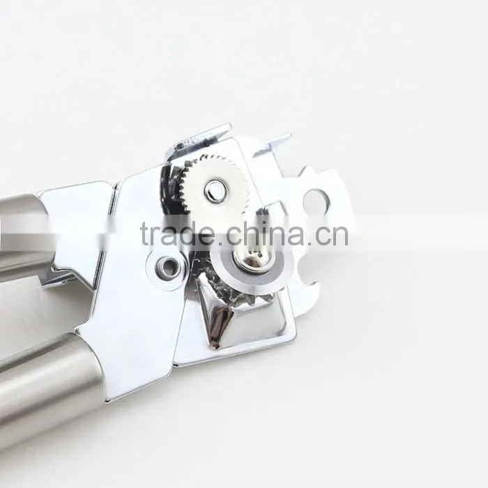 Sharp Cutting Disc Save Cooking Time Can Opener With Hanging Hook