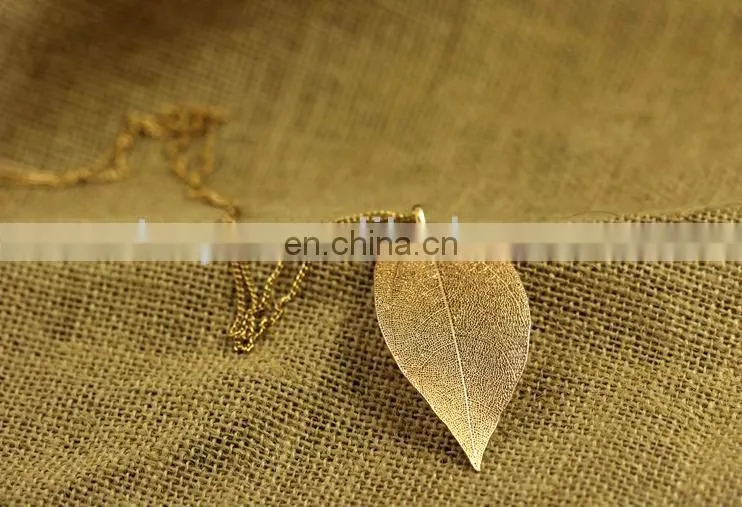 2013 New Accessorize Leaf vein necklace