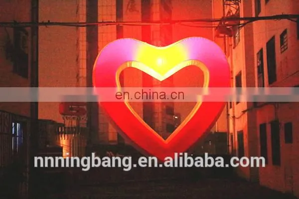 2018 hot sale LED inflatable heart for wedding decoration