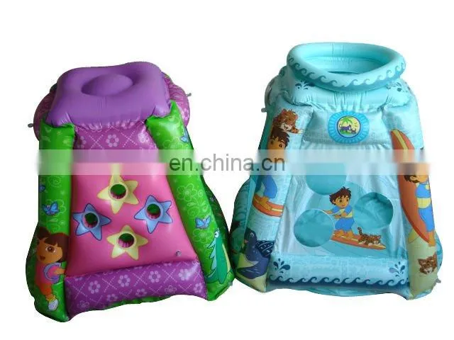 Inflatable kid splash pool