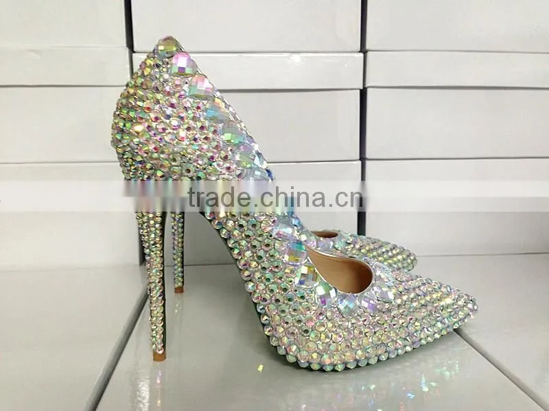 Catwalk New Arrival Luxurious Heart Shape Diamond Dress High Heel Shoes, High End Customized Strass Bridal Wedding Shoes
