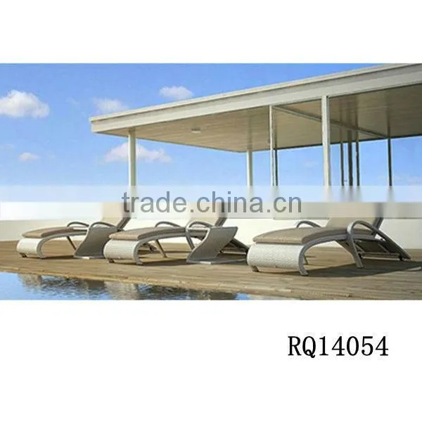 Sunbed Beach Lounge PE Rattan