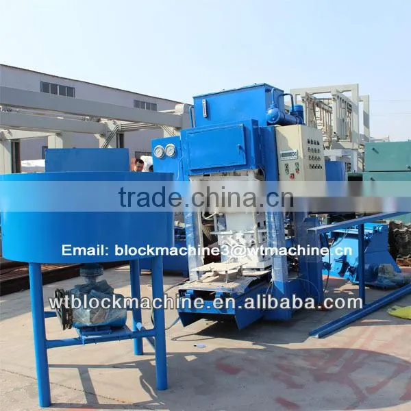 QT8-130T manual roof tile machine