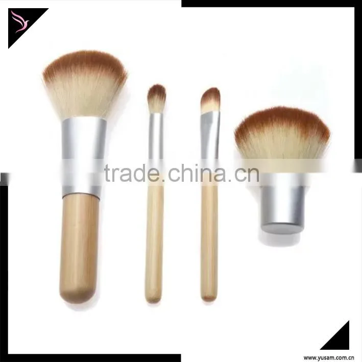 Wood 4 pcs personalized high quality mini wholesale makeup brush