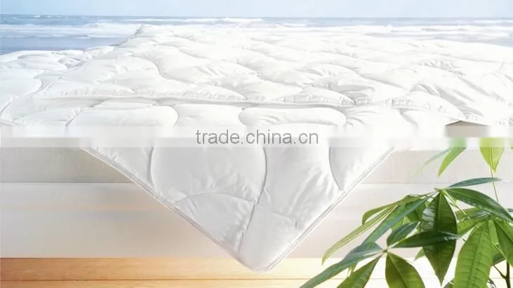 Double size Camel Wool Quilt with soft Camel wool filling jacquard cotton fabric cover washable