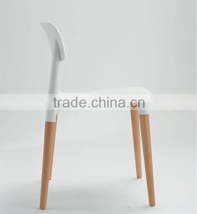 Black White Color New Plastic Low Back Patio Garden Chair