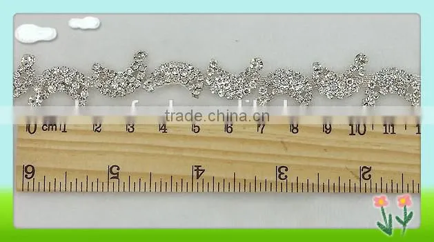 2015 Fashion rhinestone trimmings for garment