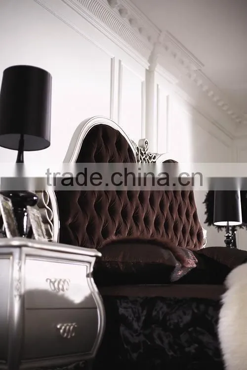 luxury royal France style antique type couple bedroom furniture set Bed Bedside table Wardrobe Dressing table Bench Royal Chair