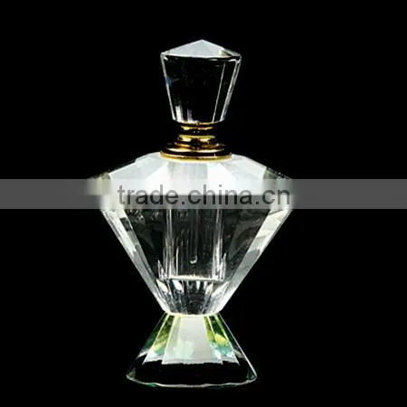 2016 New design delicate crystal perfume bottle