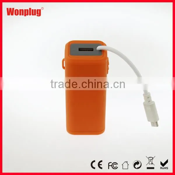 New Design External Power Bank with Replaceable Battery