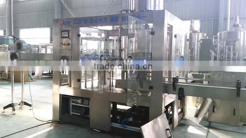 water bottle filling capping and labeling machine