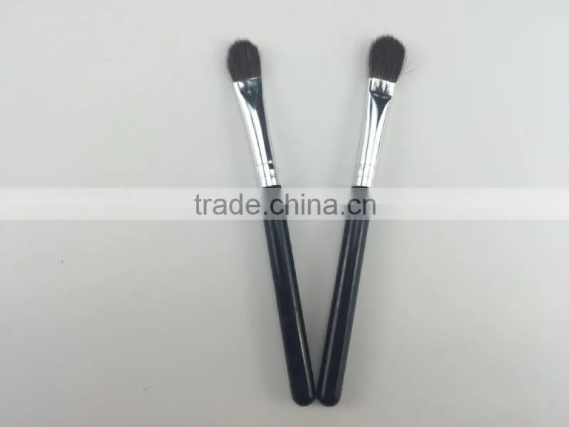 2015 Personalized fasionable design horse hair& palstic handle eyeshadow blending brush