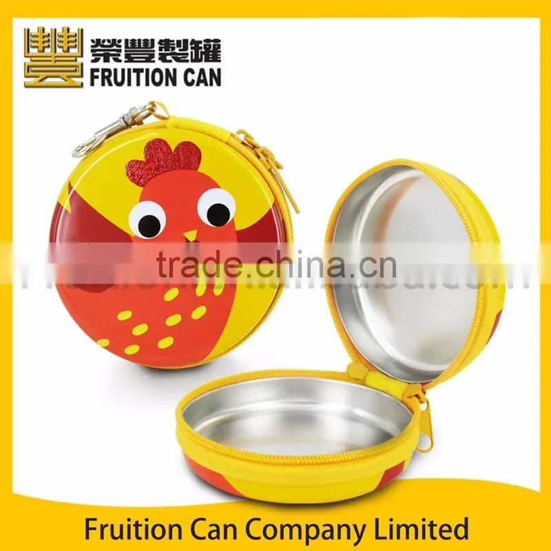 Yellow round zipper with chicken