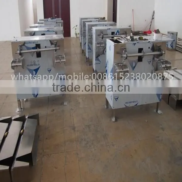 coconut shelling machine coconut shell removing machine/coconut sheller