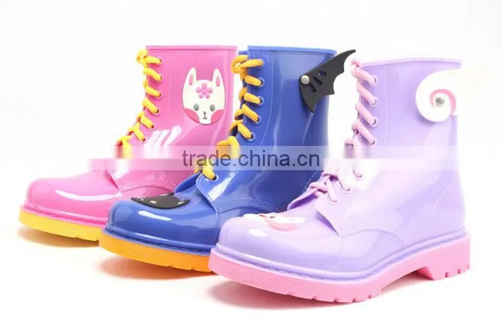 2017 New Design 3D PVC Martin Boots
