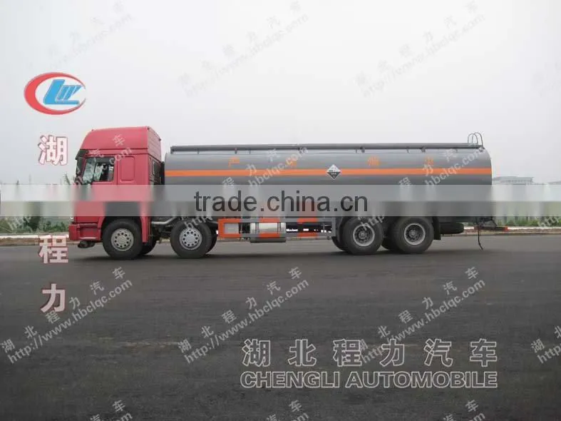 Howo 8*4 chemical liquid transport truck