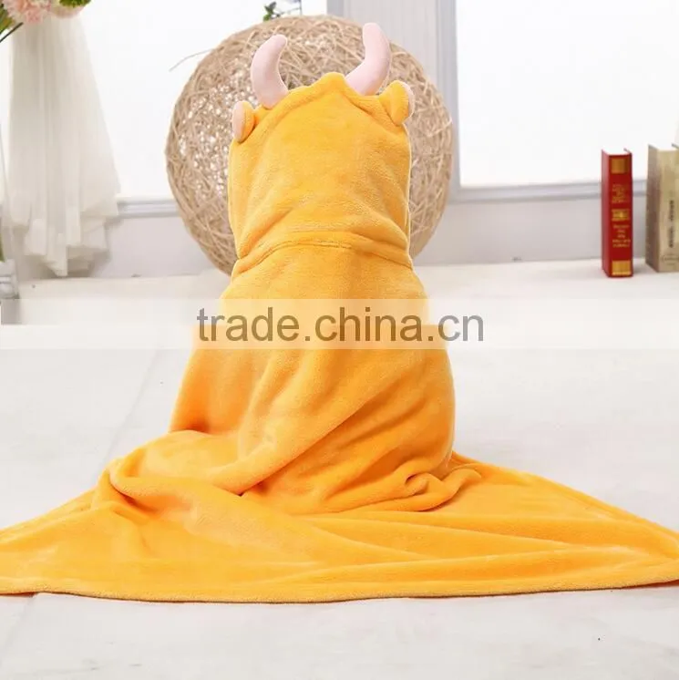 Wholesale animal shape baby bathrobe with hood baby blankets