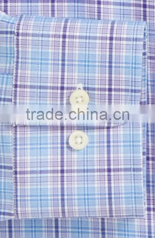 Dense plaid,colored dress shirt,spread collar,men's shirt