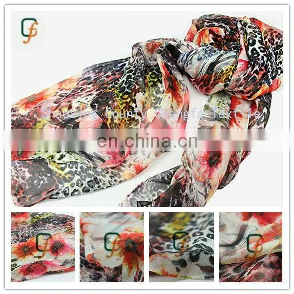 2013 Custom Design Digital Printed Silk Scarf