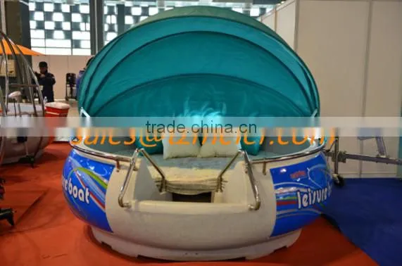 2015 hot sales inflatable boat for amusement